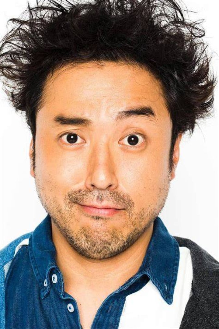 卒アル ムロツヨシ 本名は何？“本名”が検索される背景と確実な調べ方