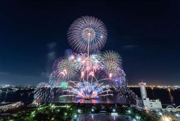 今日の福岡 花火大会：ツイッターで追う開催情報と観覧のコツ